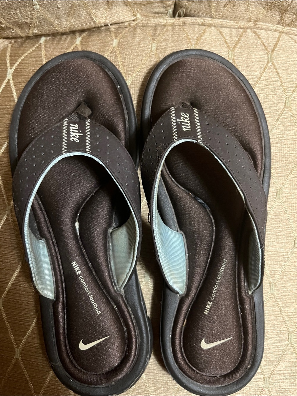 Nike Womans Brown Foam Comfort Flip-Flops with Light Blue Accents